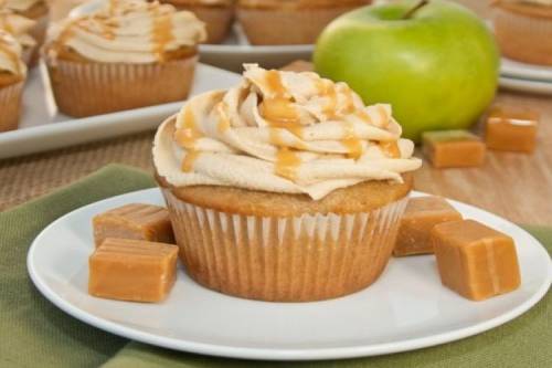 caramel cupcakes.jpg